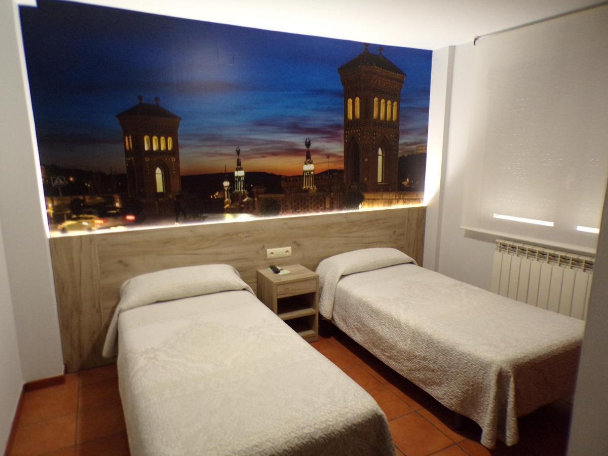 Hostal Serruchi Teruel Luaran gambar
